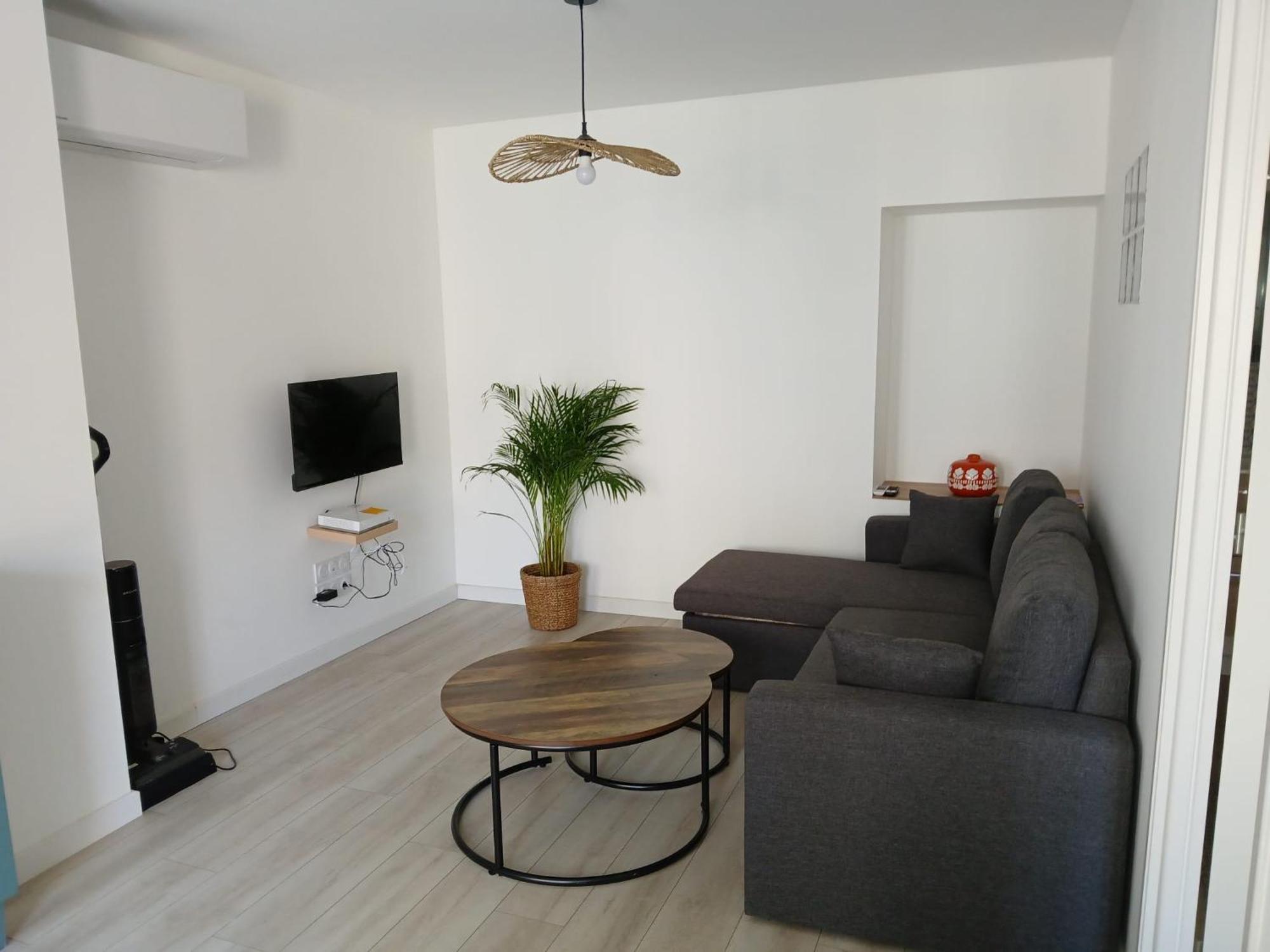 L Exotique Appartement Marlieux Buitenkant foto